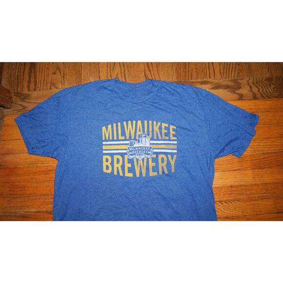 Milwaukee Brewery Shirt Mens Large Blue Short Sleeve Crew Neck Brewers MLB - Picture 1 of 6